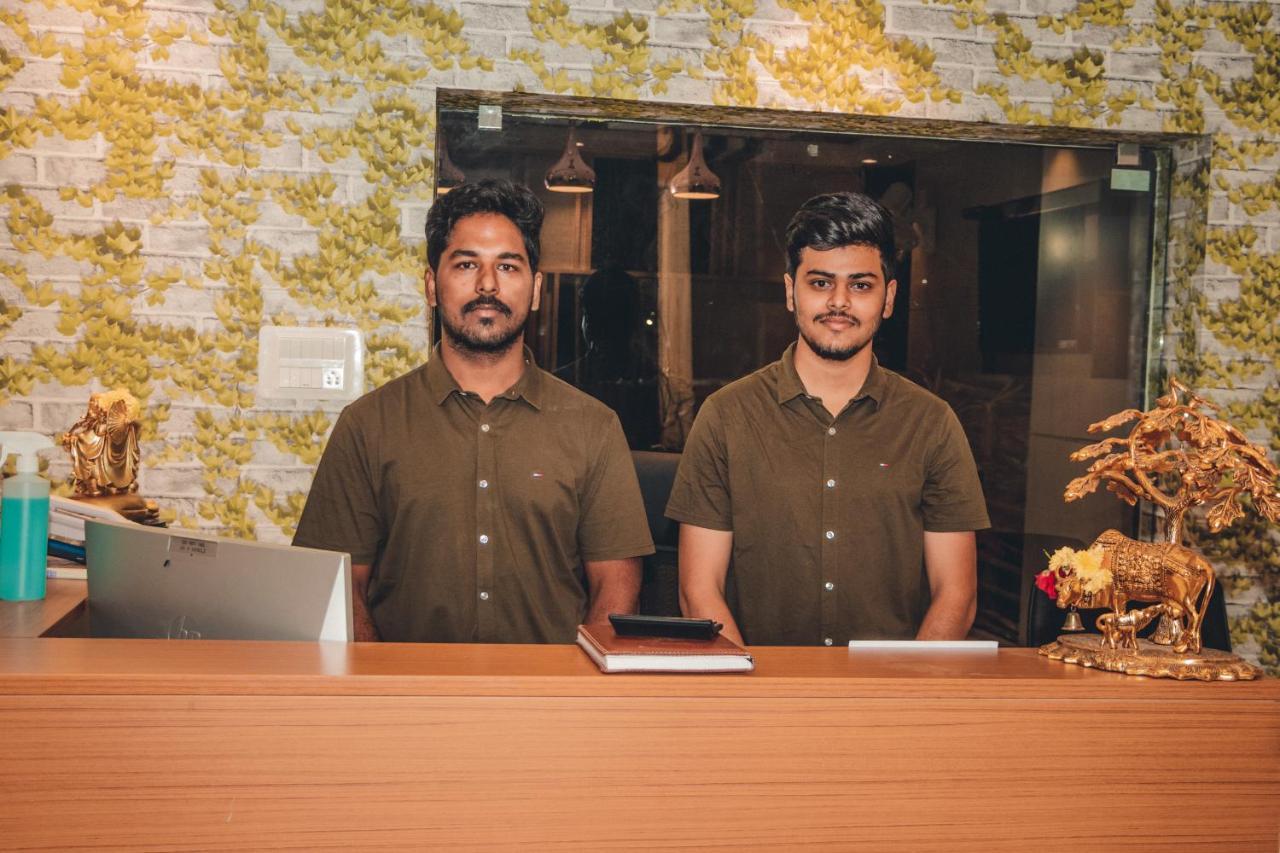 Hotel Mountview Comforts Tirupati Buitenkant foto