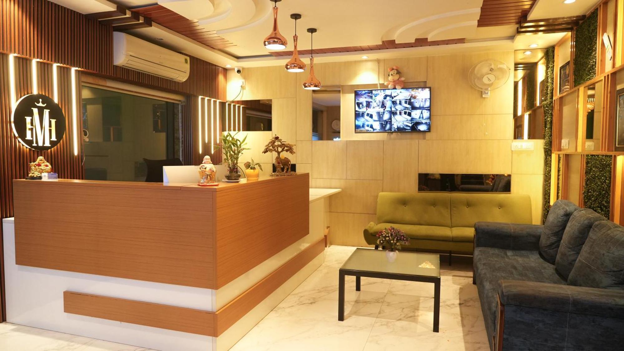 Hotel Mountview Comforts Tirupati Buitenkant foto