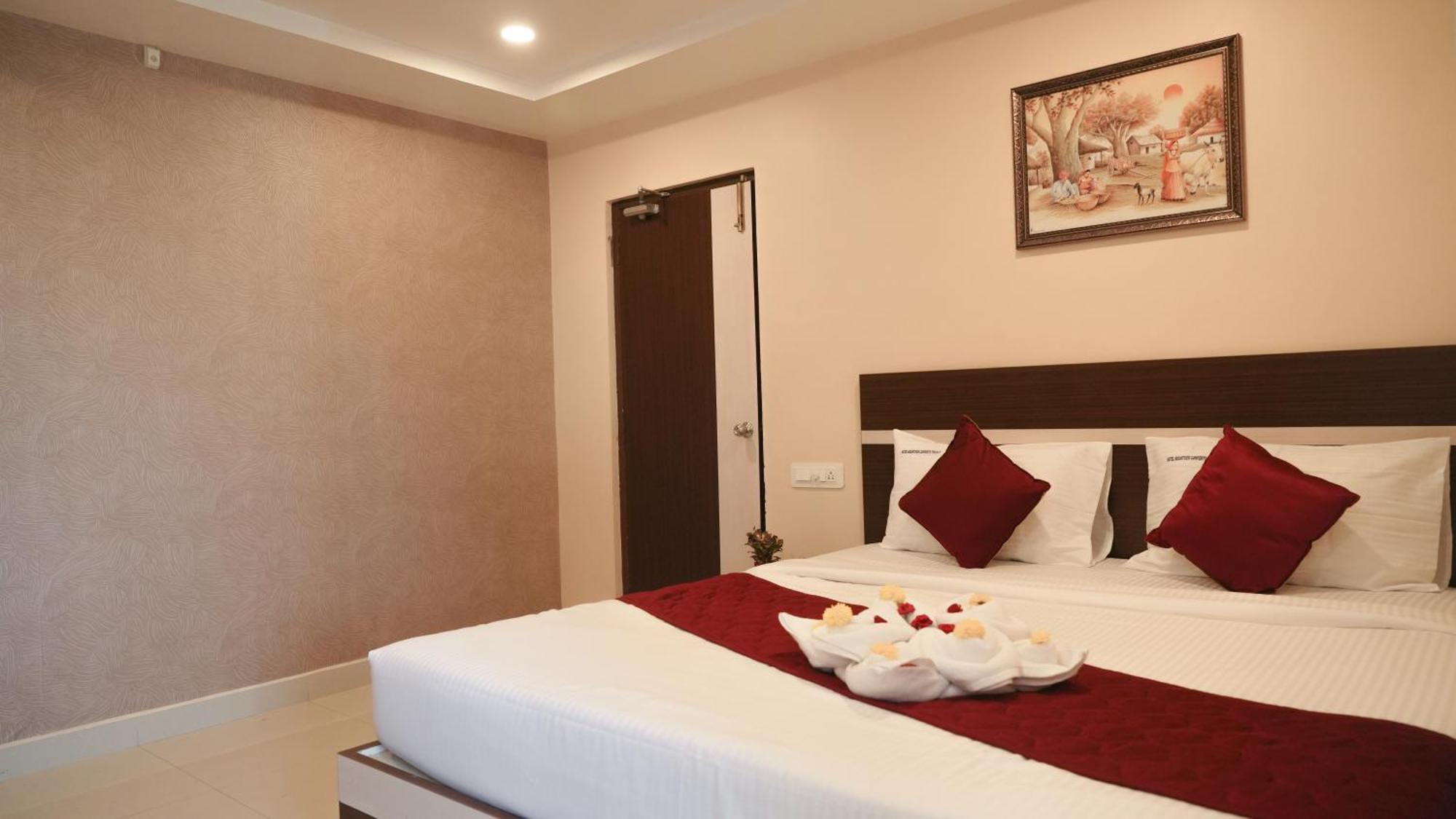 Hotel Mountview Comforts Tirupati Buitenkant foto
