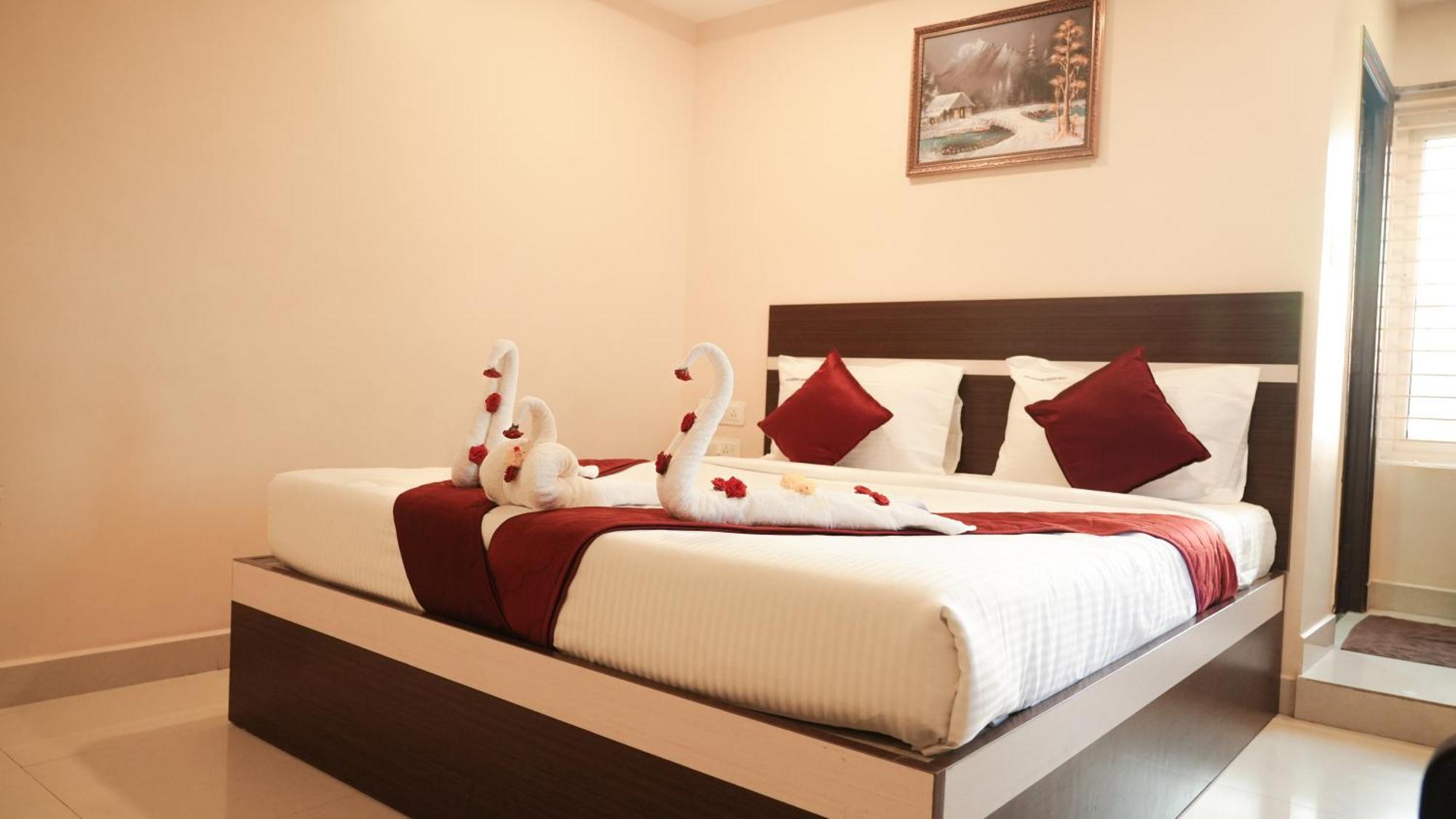 Hotel Mountview Comforts Tirupati Buitenkant foto