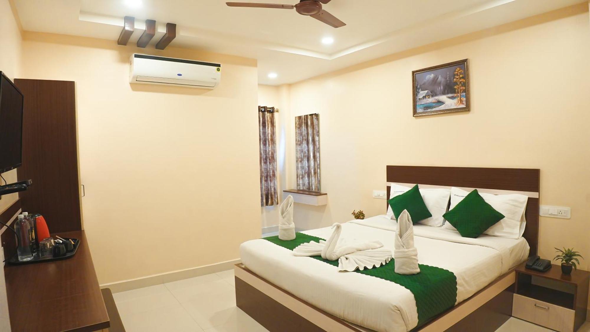 Hotel Mountview Comforts Tirupati Buitenkant foto