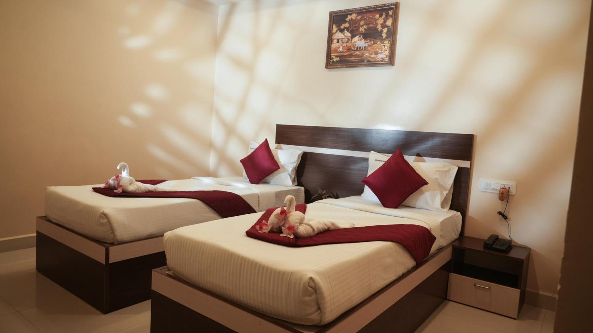 Hotel Mountview Comforts Tirupati Buitenkant foto